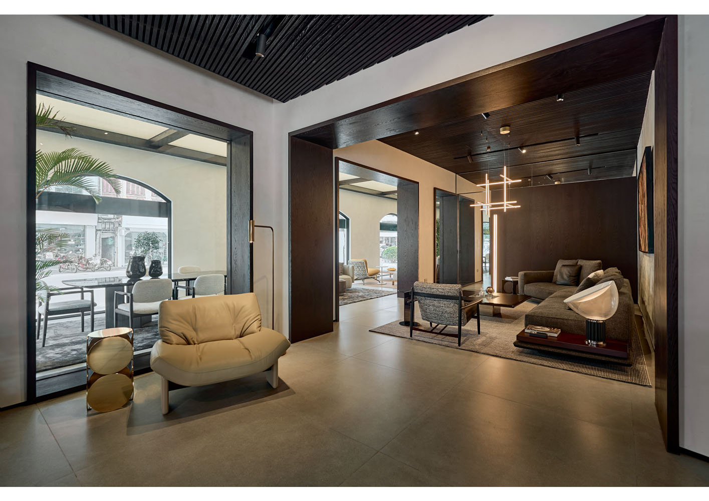 Minotti Hanoi by EuroStyle